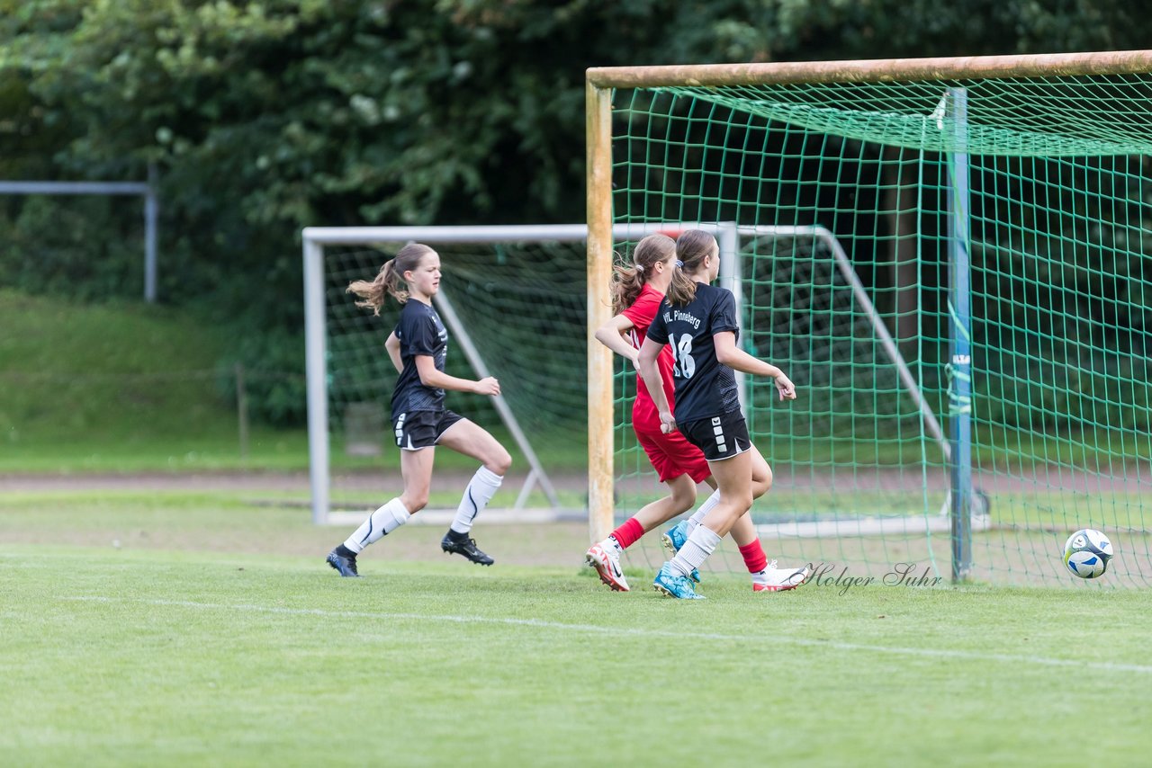 Bild 196 - wCJ VfL Pinneberg - Eimsbuetteler TV : Ergebnis: 0:5